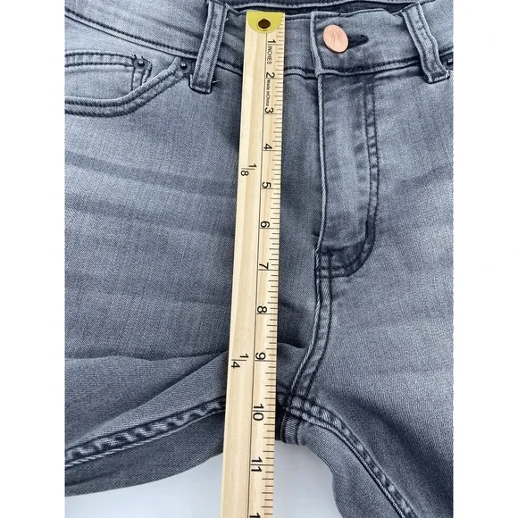 Mugsy Jeans Mens 32x32 Gray Beans Stretch Distress Whiskering Denim Grunge Biker - Picture 6 of 12